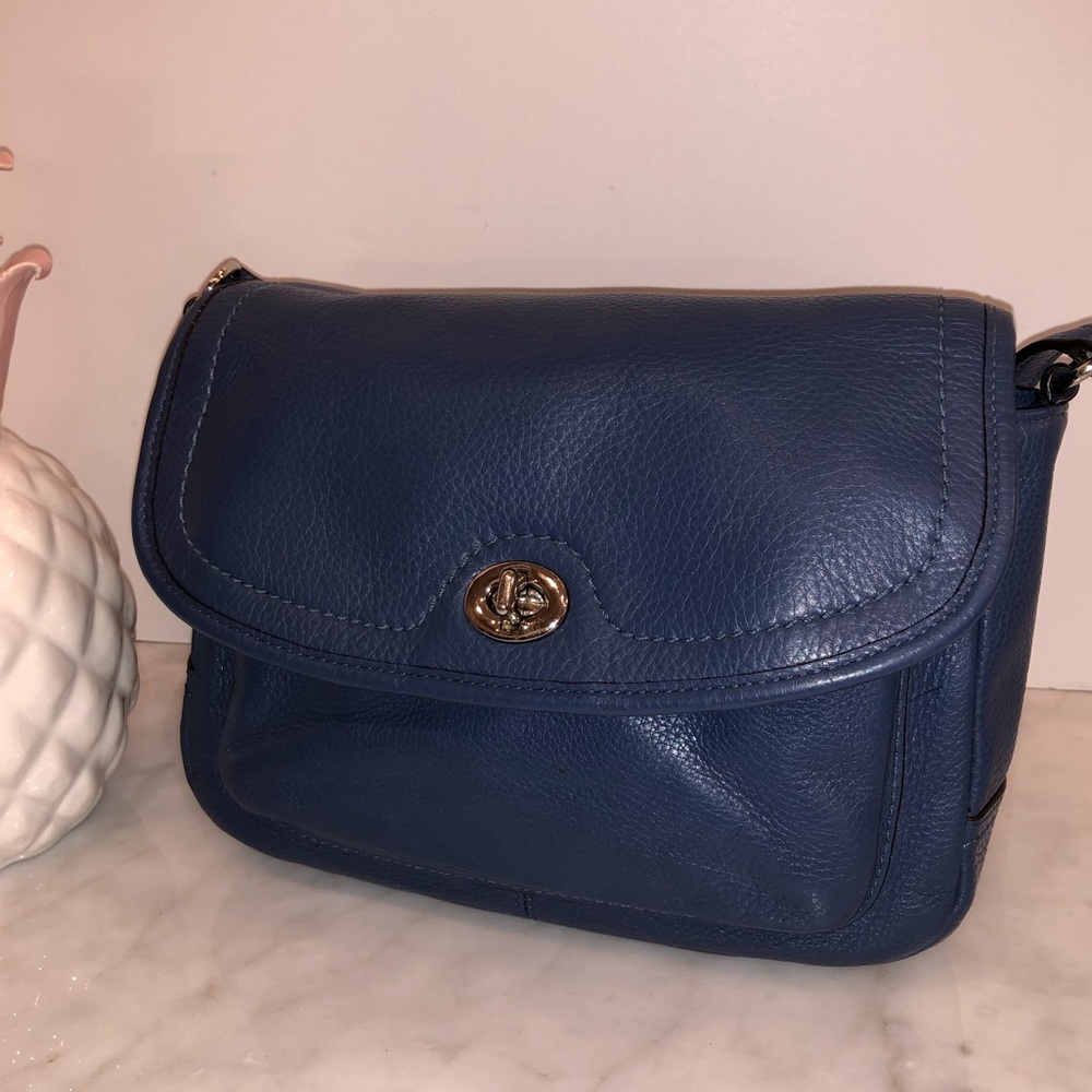 Coach Park Flap crossbody in steel blue leather 😎